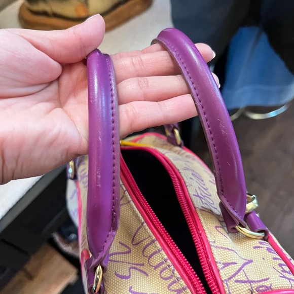 Victorias Secret purse - Picture 5 of 7